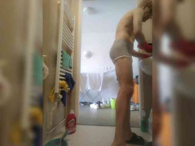 Riccardofer Sex Cam Show