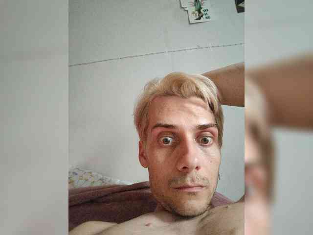 Riccardofer Sex Cam Show