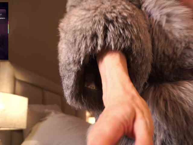 Eseniyavl webcam