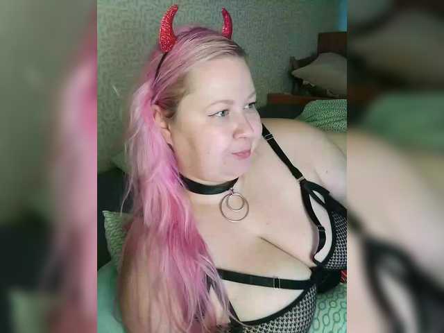 SashaLyubov live cam