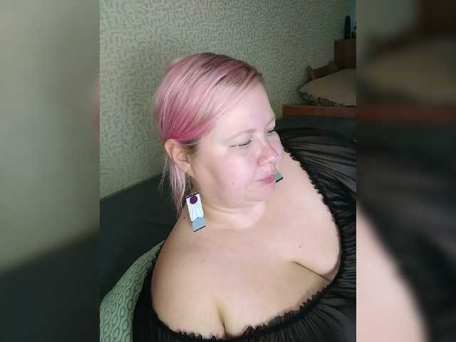 SashaLyubov live webcam show