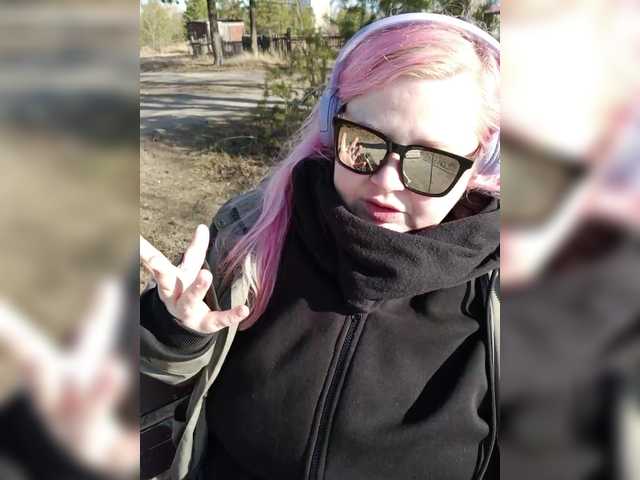 SashaLyubov's BongaCams show and profile