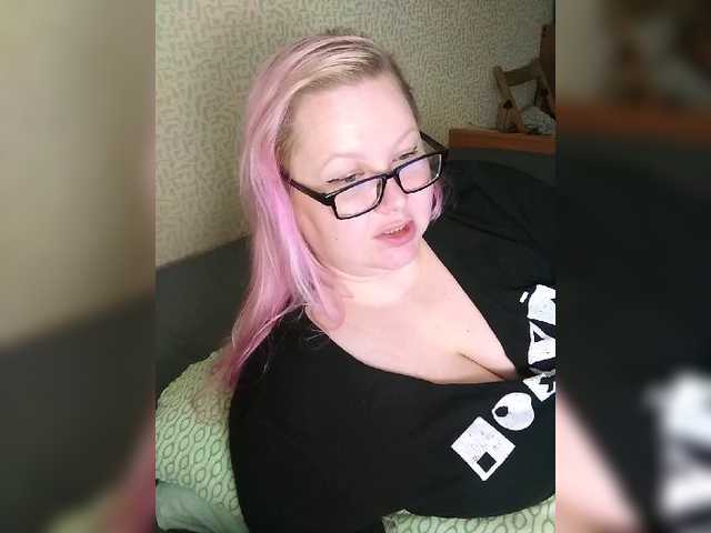 SashaLyubov live webcam show