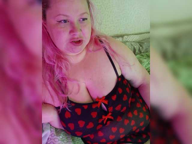 SashaLyubov live cam on BongaCams