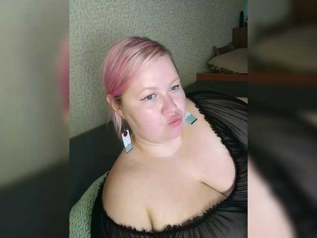 SashaLyubov live webcam show