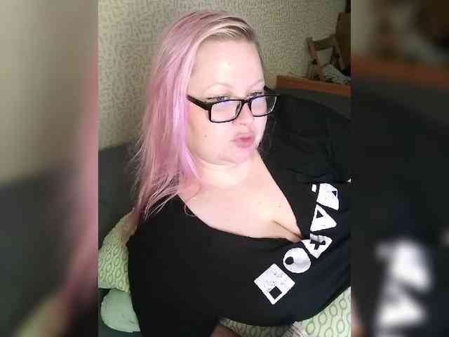 SashaLyubov webcam