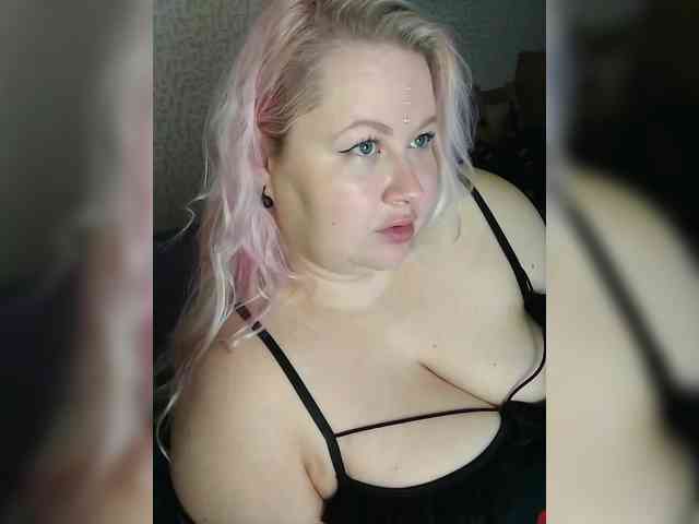 SashaLyubov webcam
