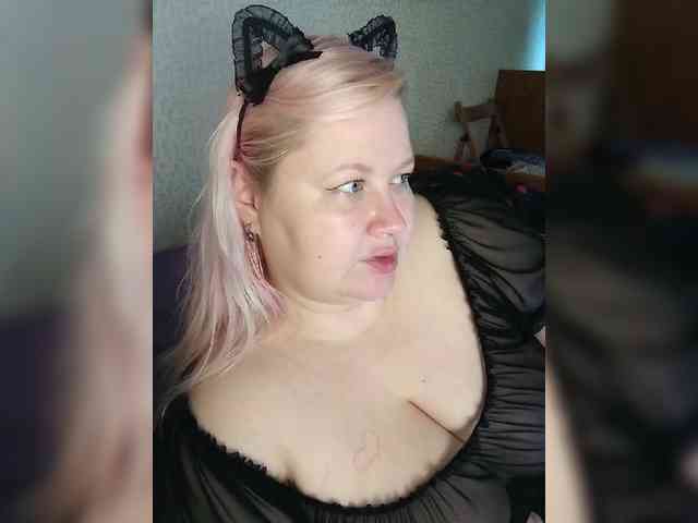 SashaLyubov webcam