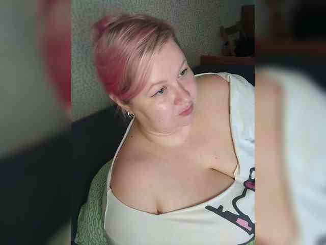SashaLyubov webcam