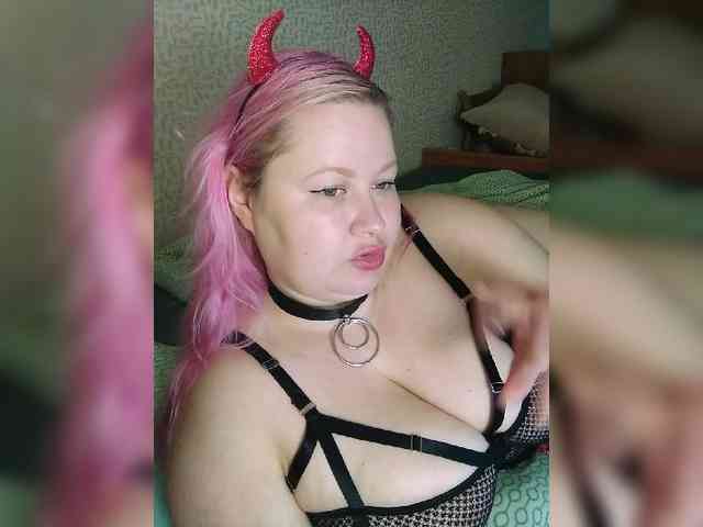 SashaLyubov webcam