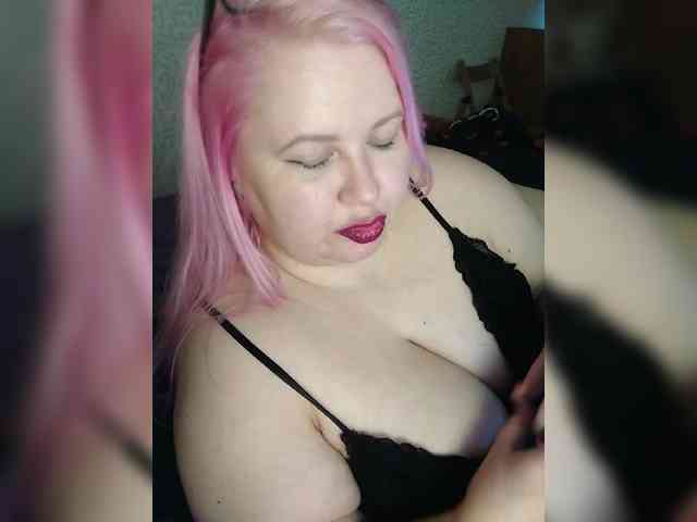 SashaLyubov webcam