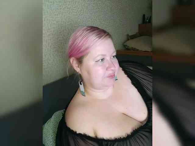 SashaLyubov webcam