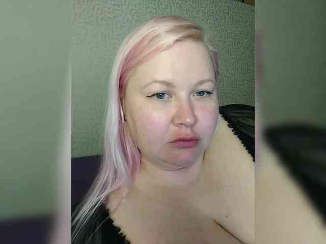 SashaLyubov webcam
