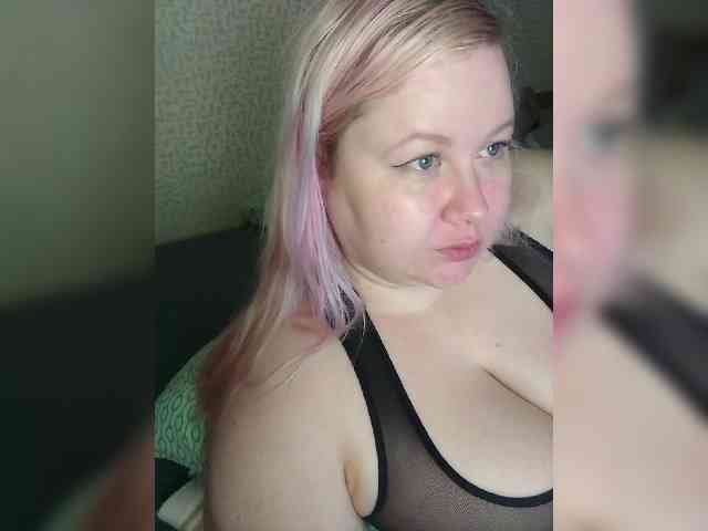 SashaLyubov webcam