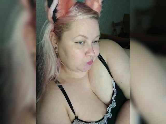 SashaLyubov webcam