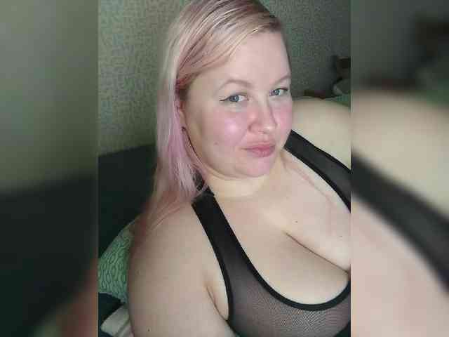 SashaLyubov webcam
