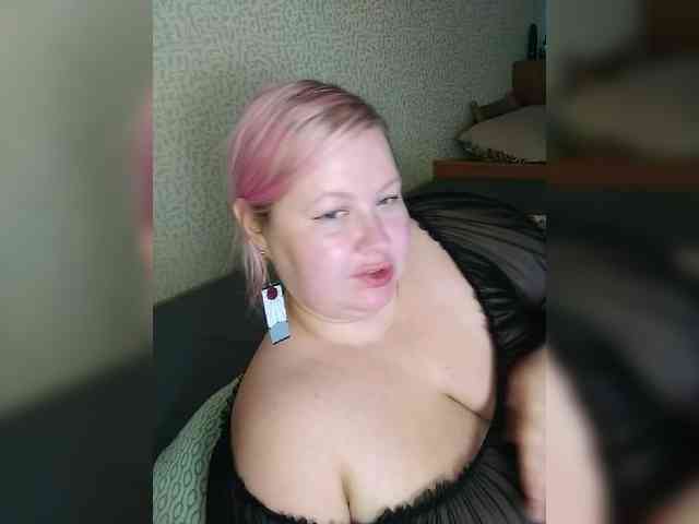 SashaLyubov webcam