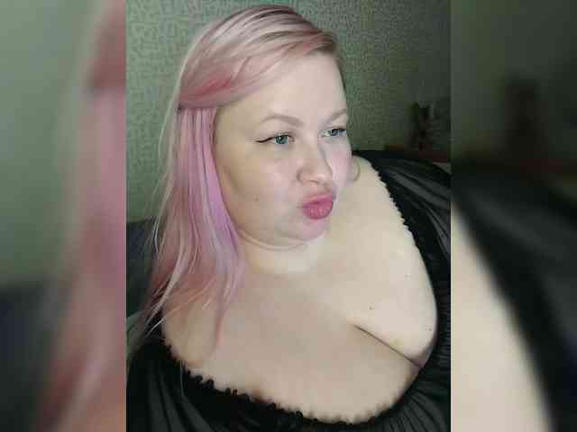 SashaLyubov webcam