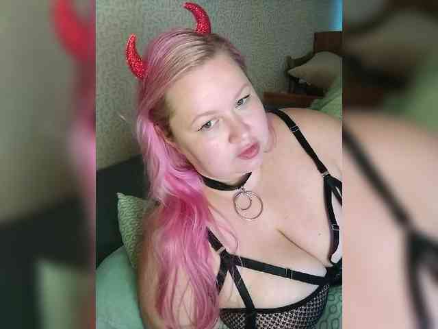 SashaLyubov webcam