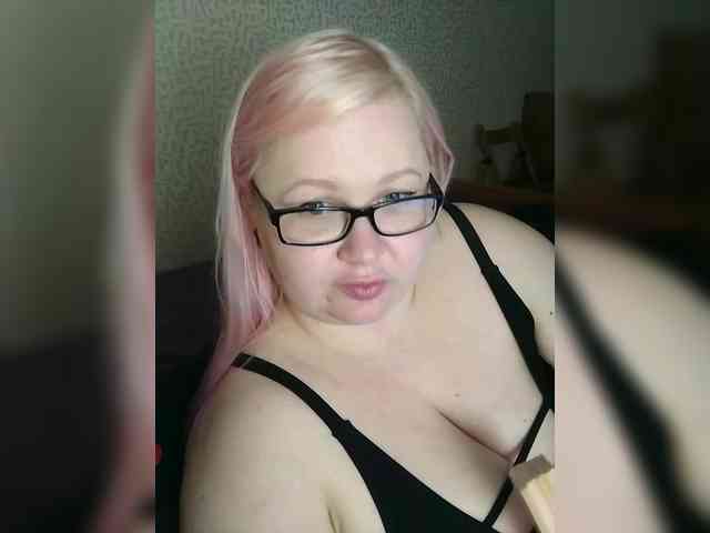 SashaLyubov webcam