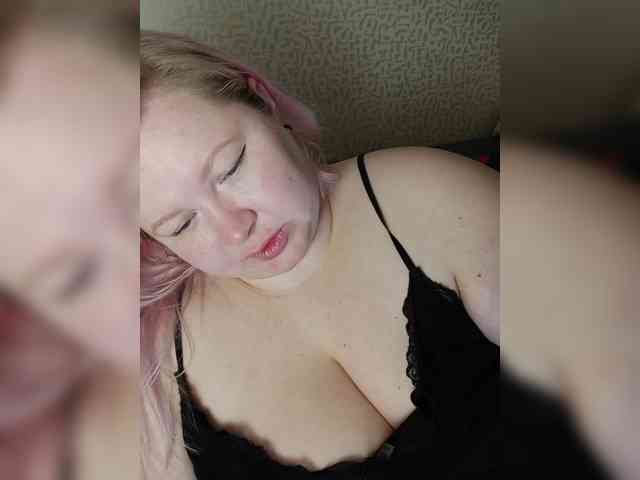 SashaLyubov webcam