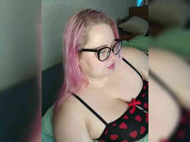 SashaLyubov webcam