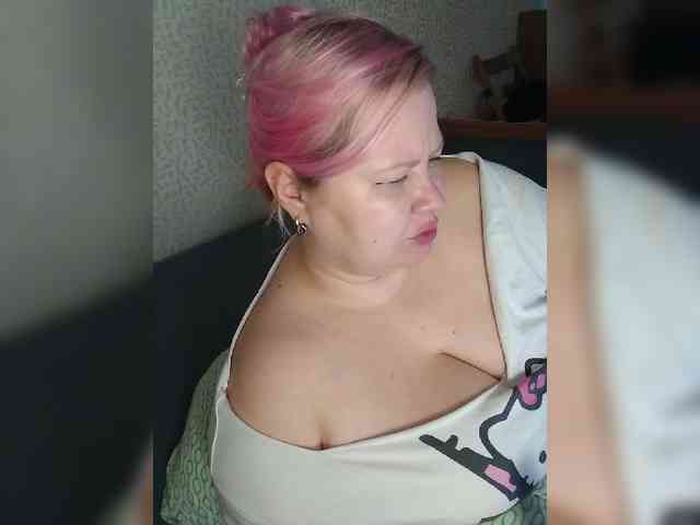 SashaLyubov webcam