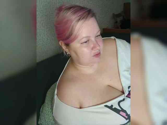 SashaLyubov webcam