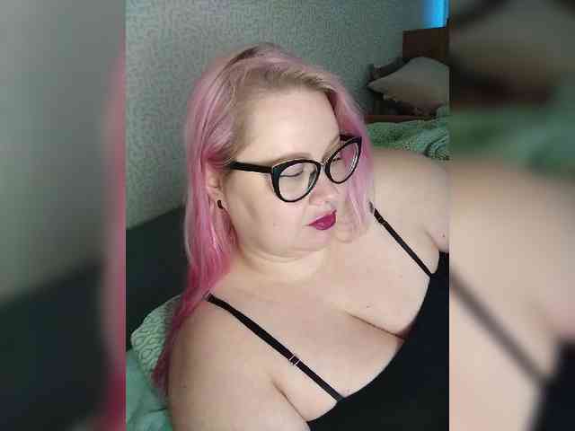 SashaLyubov webcam