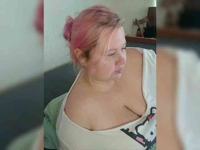SashaLyubov webcam