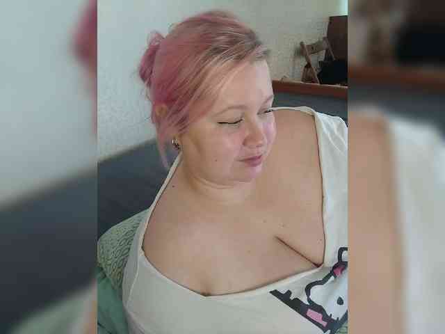 SashaLyubov webcam