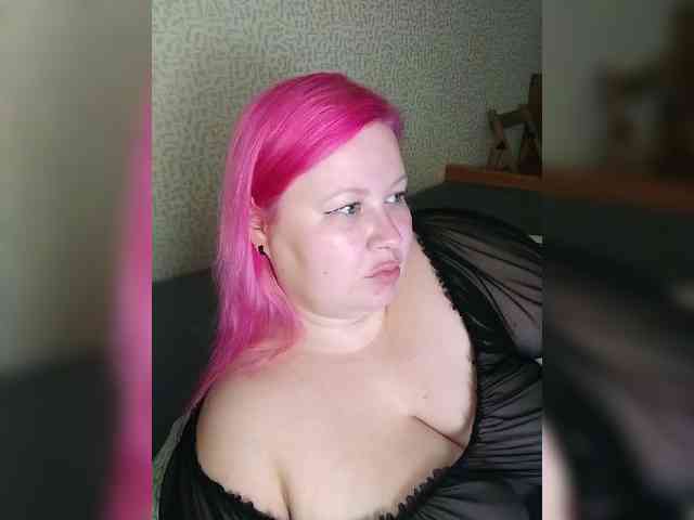 SashaLyubov webcam
