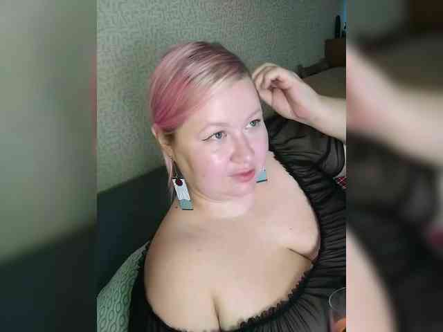 SashaLyubov webcam