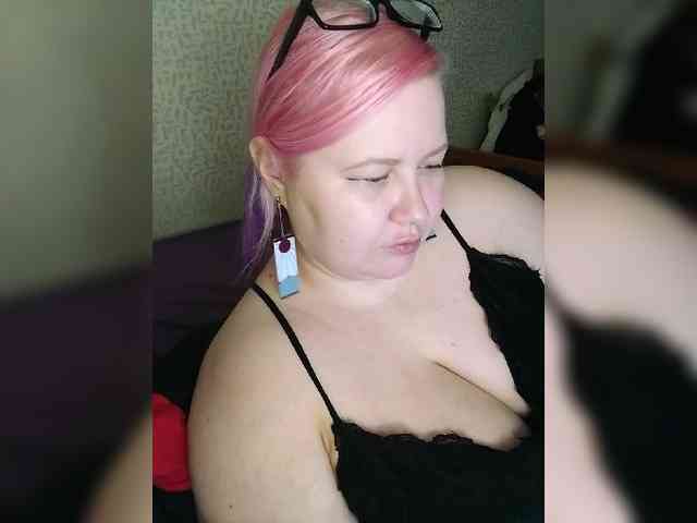 SashaLyubov webcam