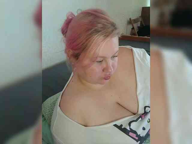 SashaLyubov webcam