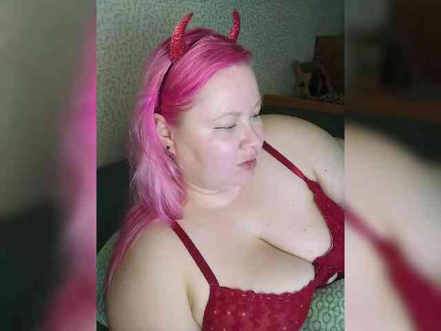 SashaLyubov webcam