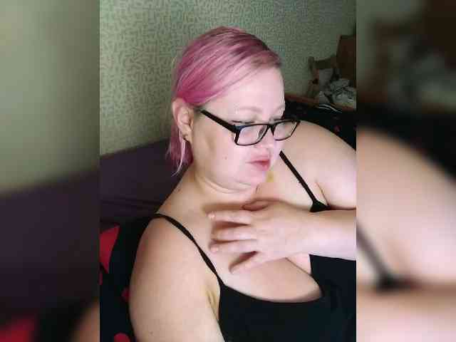 SashaLyubov webcam