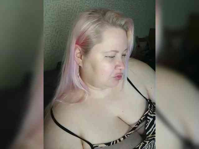 SashaLyubov webcam