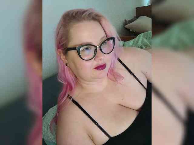 SashaLyubov webcam