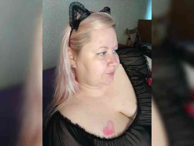 SashaLyubov webcam