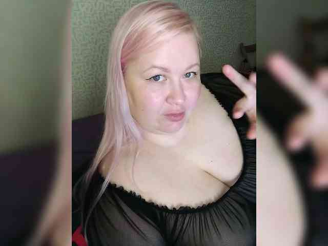 SashaLyubov webcam