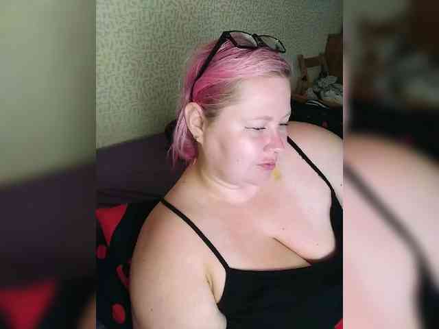 SashaLyubov webcam
