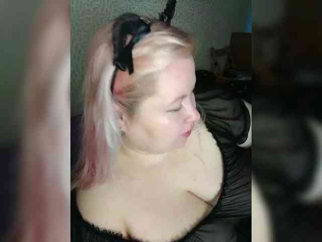 SashaLyubov webcam