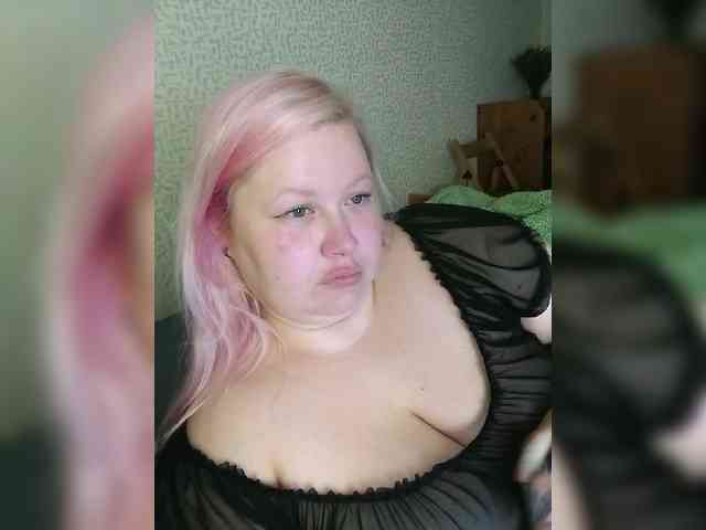SashaLyubov webcam