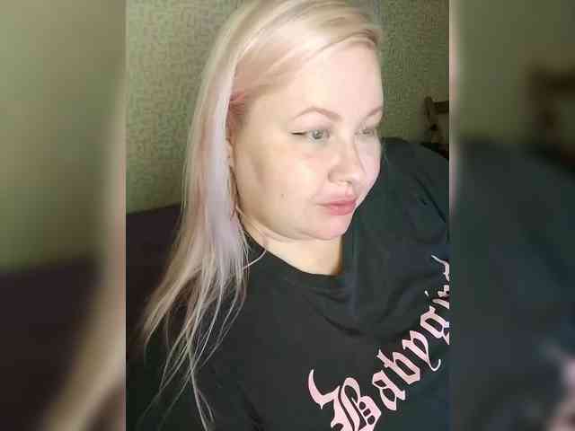 SashaLyubov webcam