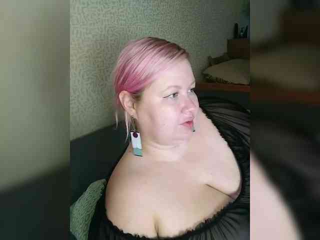 SashaLyubov webcam