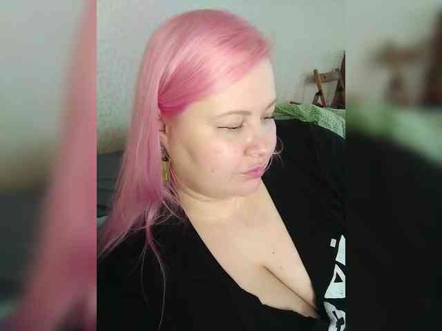 SashaLyubov webcam
