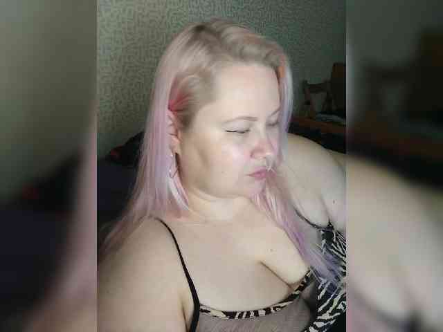 SashaLyubov webcam