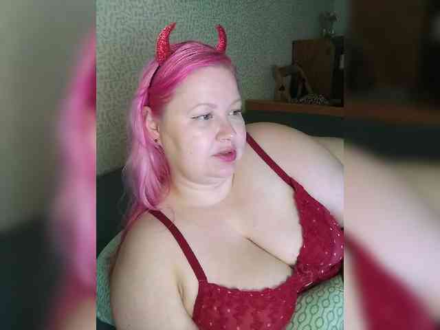 SashaLyubov webcam
