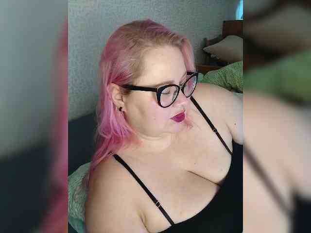 SashaLyubov webcam